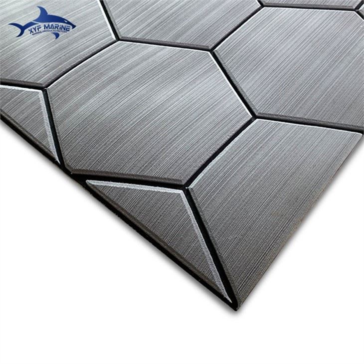 EVA vahtmaterjalist terrassileht